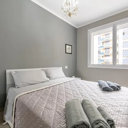 La Petite Maison Apartment *